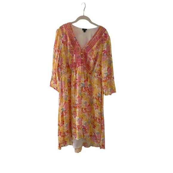 torrid Dresses & Skirts - Torrid Yellow Pink Floral Embroidered Rayon Boho V Neck Dress Size 1X